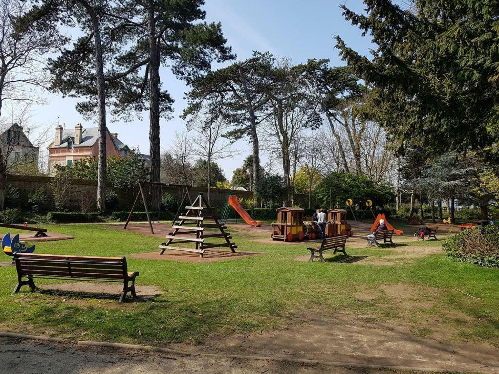 Appartamento 50 M2 De Charme Au Coeur Des Plaisirs De La Cote Luc-sur-Mer Esterno foto